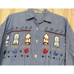Maggie & Max Embroidered Blue Denim Shirt Womens M Alphabet Chickens Long Sleeve